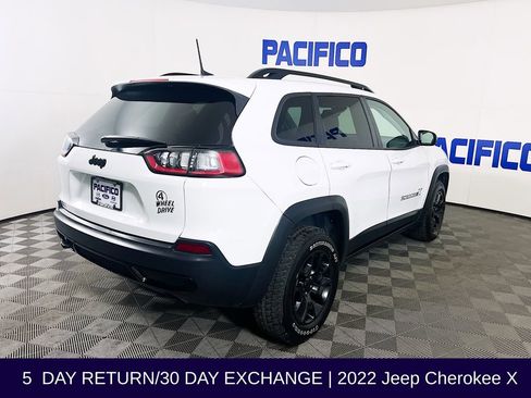 Used 2022 Jeep Cherokee Latitude image 8