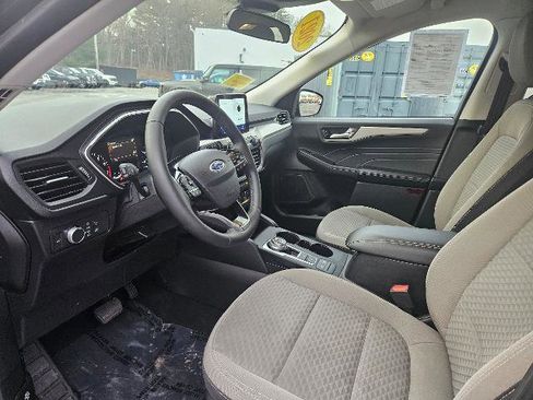 Certified 2021 Ford Escape SE w/ Convenience Package image 11