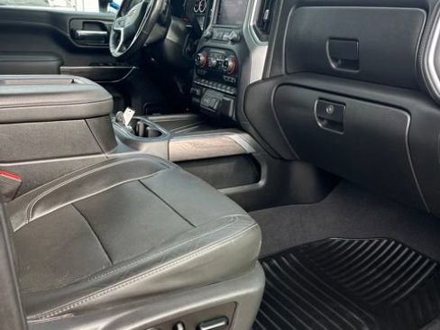 Used 2020 Chevrolet Silverado 2500 LTZ w/ LTZ Texas Edition AWD/4WD image 11