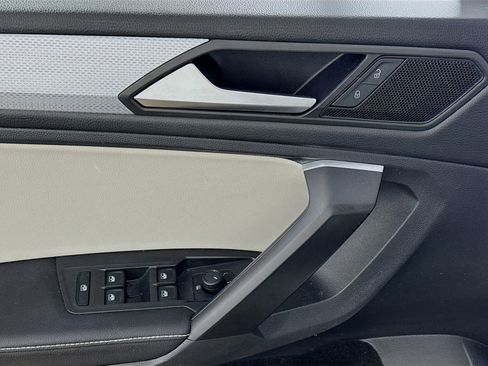 Used 2023 Volkswagen Tiguan S image 18