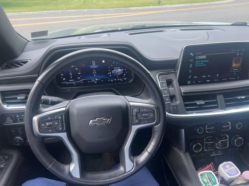 Used 2022 Chevrolet Tahoe Z71 w/ Off-Road Capability Package AWD/4WD image 15