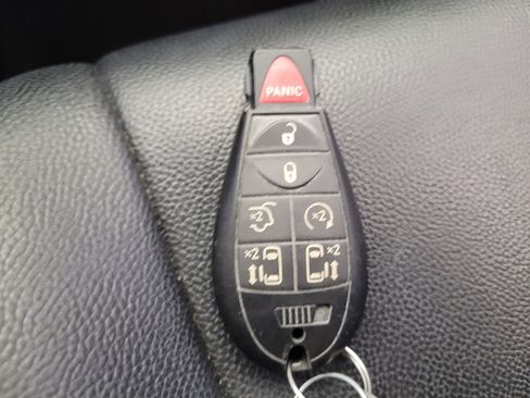 Used 2018 Dodge Grand Caravan GT FWD image 32