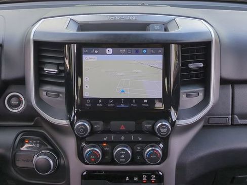 Used 2022 RAM 1500 Big Horn RWD image 17