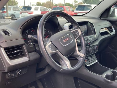Used 2021 GMC Terrain SLE w/ Driver Convenience Package image 8