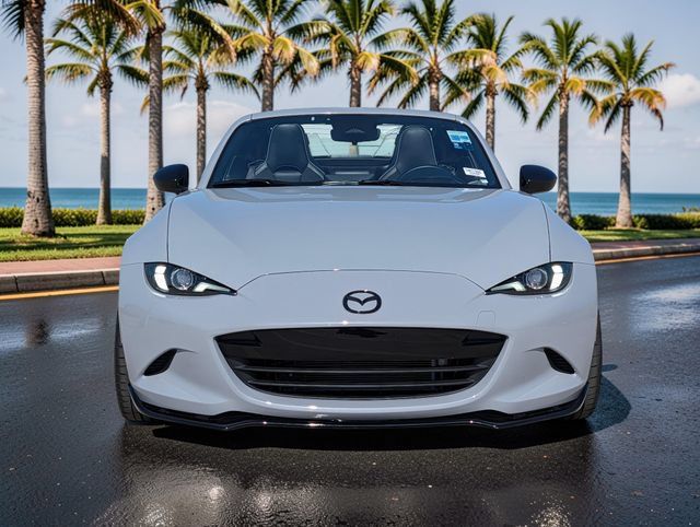 Used 2024 MAZDA MX-5 Miata RF Club RWD image 3
