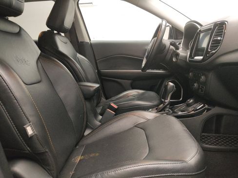 Used 2019 Jeep Compass Limited image 21