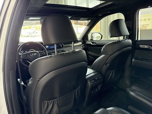 Used 2022 Hyundai Palisade Calligraphy image 25