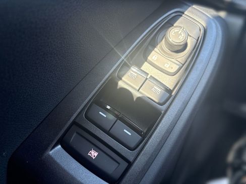 New 2026 Subaru Crosstrek 2.0i Premium image 17