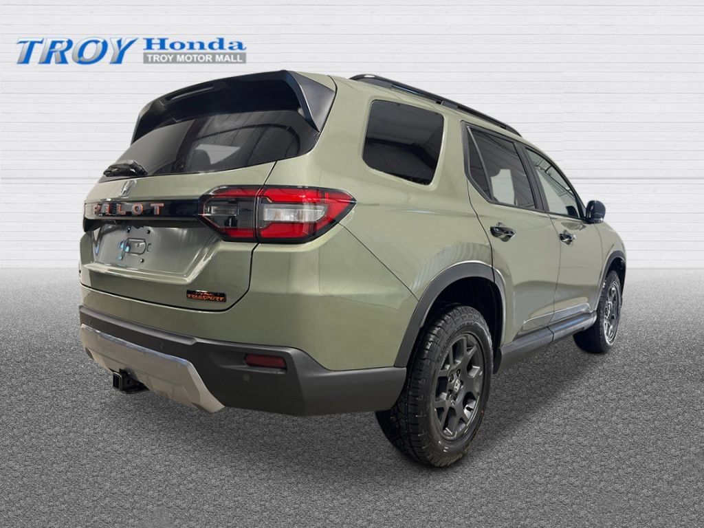New 2026 Honda Pilot TrailSport image 7