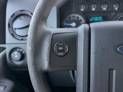 Used 2015 Ford F250 XL w/ Power Equipment Group image 47