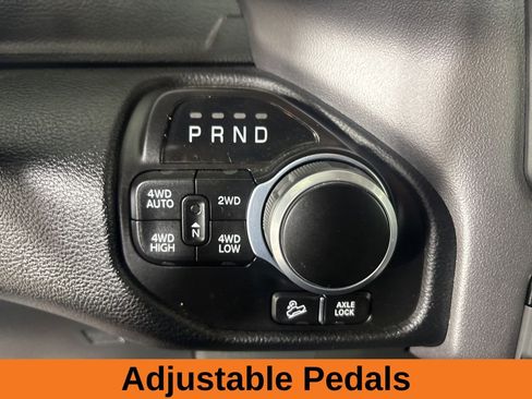 Used 2022 RAM 1500 Big Horn AWD/4WD image 14