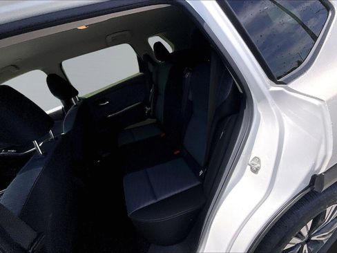 Certified 2023 Nissan Rogue SV AWD/4WD image 26