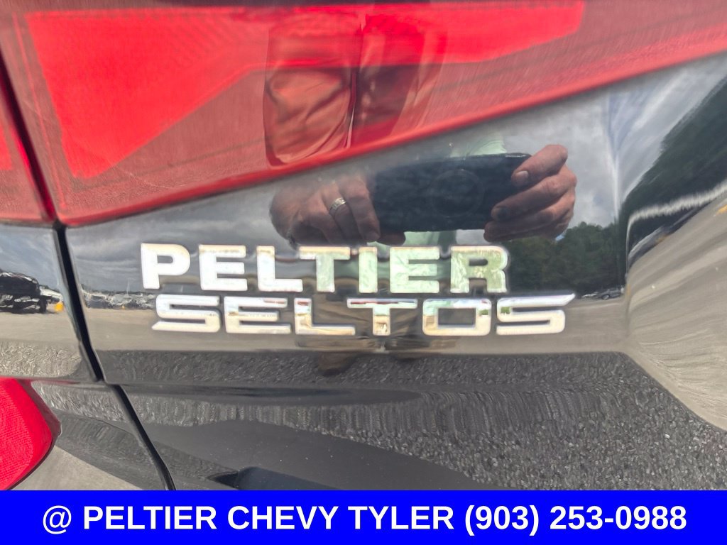 Used 2021 Kia Seltos LX AWD/4WD image 9