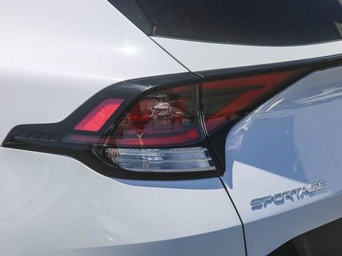 Certified 2025 Kia Sportage EX FWD image 11