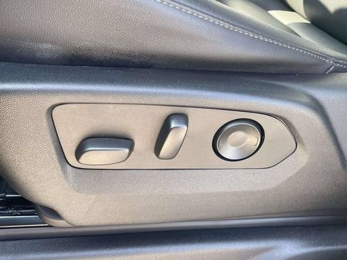 Used 2021 Chevrolet Tahoe LT RWD image 15