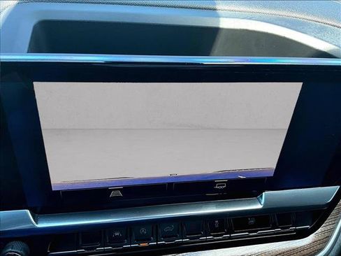 Certified 2024 Chevrolet Silverado 1500 LT RWD image 22