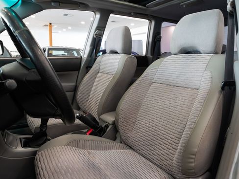 Used 2004 Subaru Forester 2.5XS AWD/4WD image 18