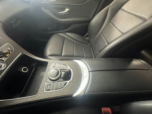 Used 2020 Mercedes-Benz C 300 Sedan image 40