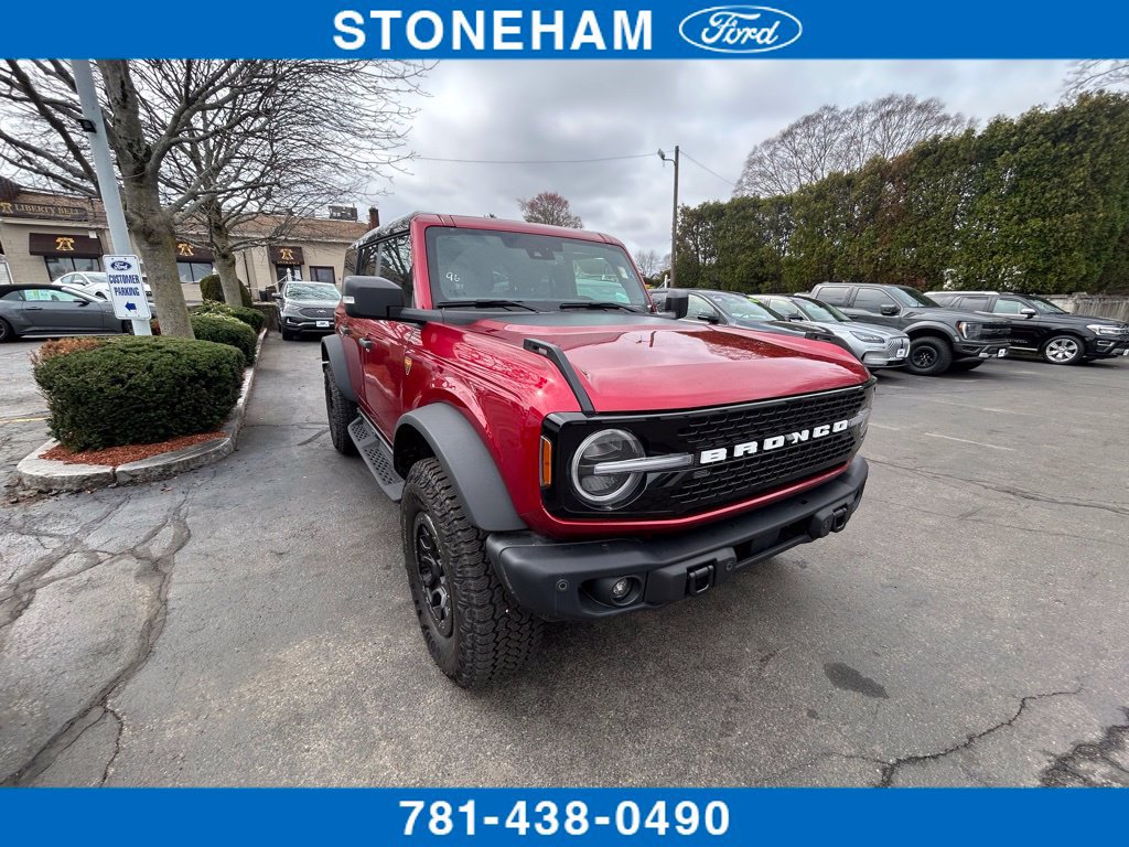 Used 2025 Ford Bronco Badlands AWD/4WD image 1
