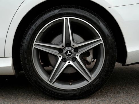 Used 2019 Mercedes-Benz E 300 4MATIC image 14