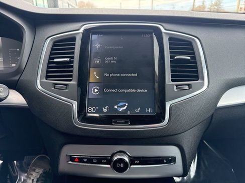 Used 2018 Volvo XC90 T5 Momentum w/ Convenience Package image 17