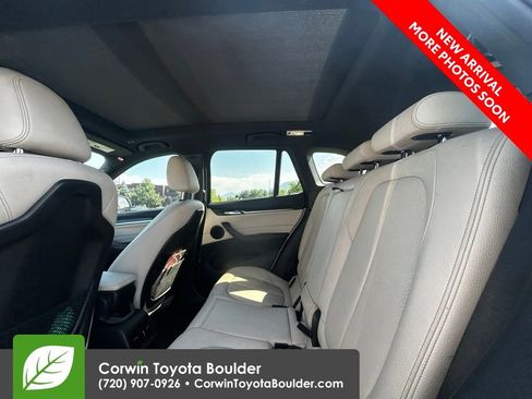 Used 2017 BMW X1 xDrive28i AWD/4WD image 11