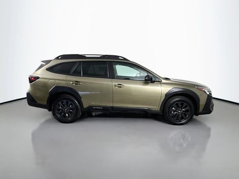 Used 2023 Subaru Outback Onyx Edition XT AWD/4WD image 9