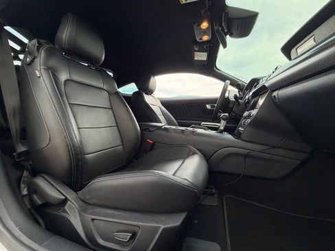 Used 2021 Ford Mustang GT Premium w/ GT Performance Package image 26