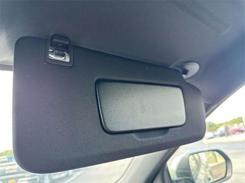 New 2026 Chevrolet Equinox LT image 29