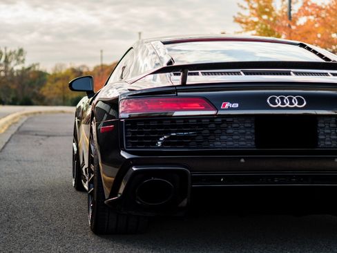 Used 2020 Audi R8 V10 performance image 9