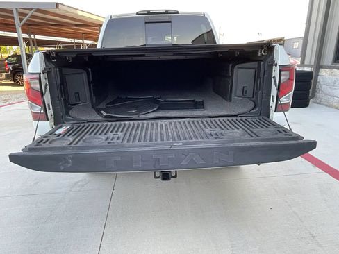 Used 2020 Nissan Titan Platinum Reserve w/ Moonroof Package AWD/4WD image 17