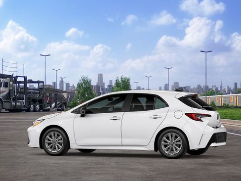 New 2026 Toyota Corolla SE image 5