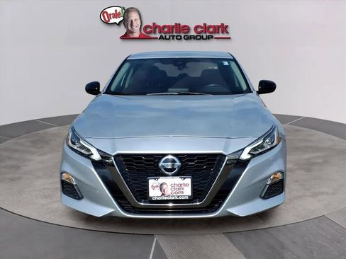 Used 2022 Nissan Altima 2.5 SR image 8
