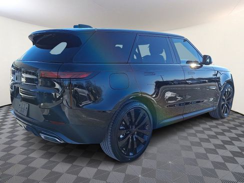 New 2026 Land Rover Range Rover Sport SE image 4
