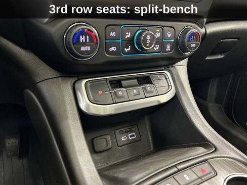 Used 2023 GMC Acadia SLT w/ Technology Package image 26