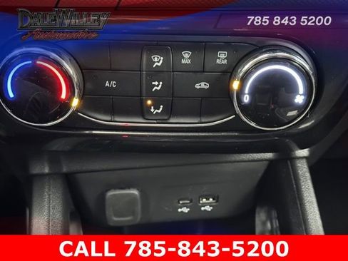 Used 2025 Chevrolet TrailBlazer LT image 9