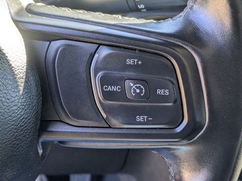 Used 2022 Jeep Gladiator Sport image 20