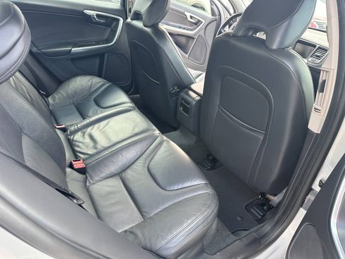 Used 2014 Volvo S60 T5 AWD/4WD image 15