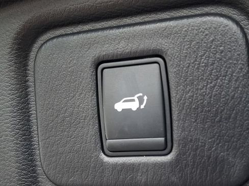 Used 2016 Nissan Murano SL AWD/4WD image 30