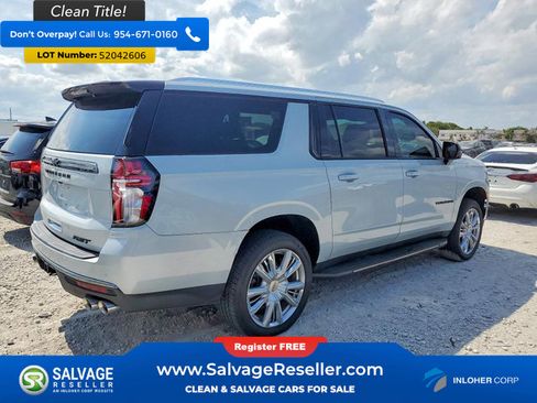 Used 2022 Chevrolet Suburban RST w/ Sport Performance Package AWD/4WD image 4