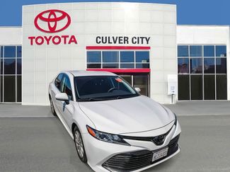 Used 2019 Toyota Camry LE image 1