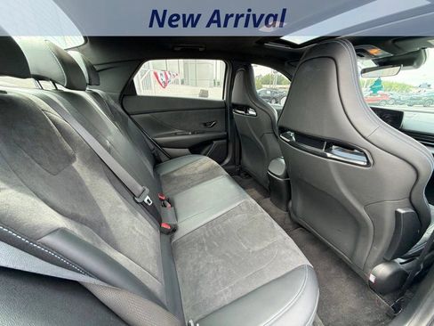 Used 2023 Hyundai Elantra N FWD image 7