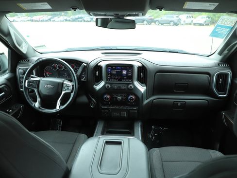 Used 2020 Chevrolet Silverado 1500 RST w/ True North Edition AWD/4WD image 13
