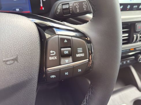 New 2025 Ford Escape SE w/ Class II Trailer Tow Package image 23