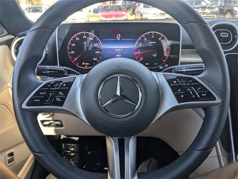 Used 2025 Mercedes-Benz C 300 Sedan image 27