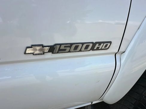 Used 2007 Chevrolet Silverado 1500 LT w/ Skid Plate Package AWD/4WD image 7