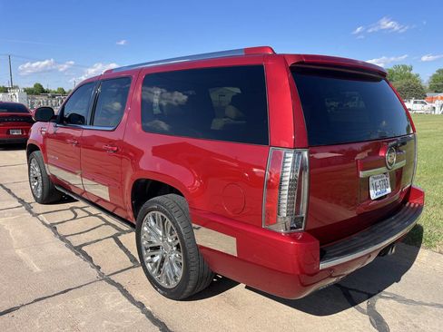 Used 2013 Cadillac Escalade ESV Premium AWD/4WD image 5