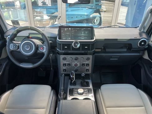 Used 2025 INEOS Grenadier AWD/4WD image 11