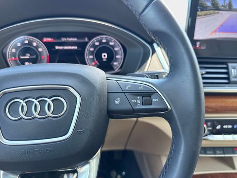 Used 2023 Audi Q5 2.0T Premium Plus w/ Premium Plus Package AWD/4WD image 29