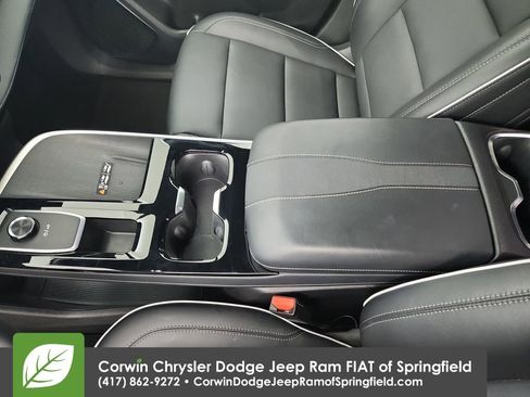 Used 2025 Buick Enclave Preferred image 30